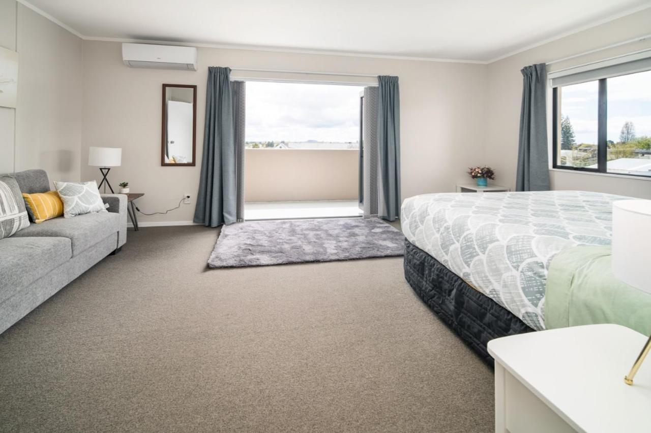 Central Manukau Escape Apartment Auckland Bagian luar foto